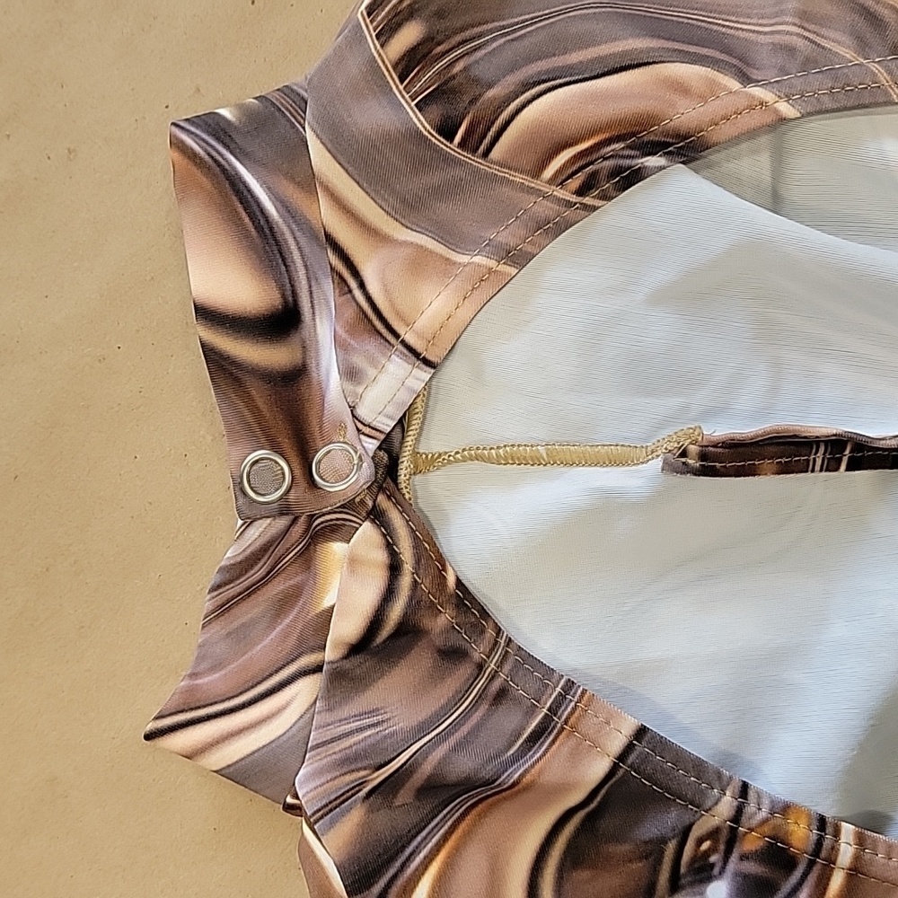 Unbranded Unsized Bodysuit, Brown, Tans and White Swirl / Poured Pattern - Picture 13 of 15